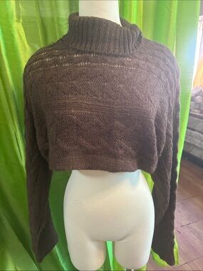 Cropped Cable-Knit Turtleneck Sweater - Brown